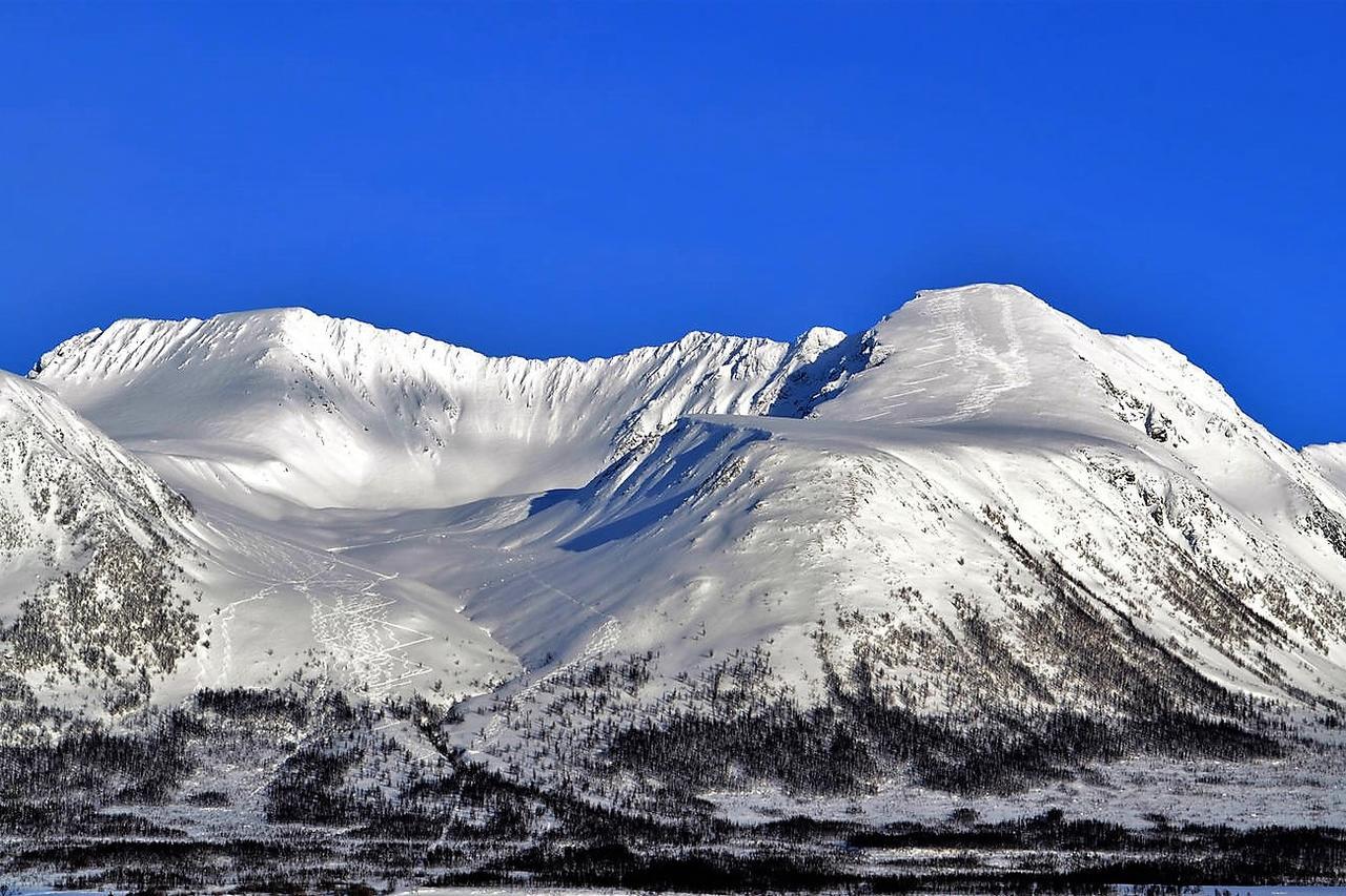 Lyngen Ski- Og Fiskecamp Lodge Lenangsoyra