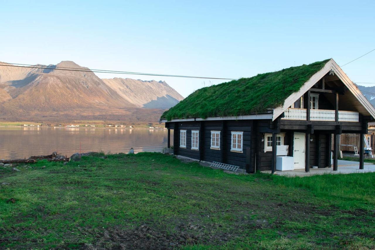 Lyngen Ski- Og Fiskecamp *